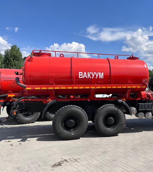 Навесное оборудование вакуумной автоцистерны