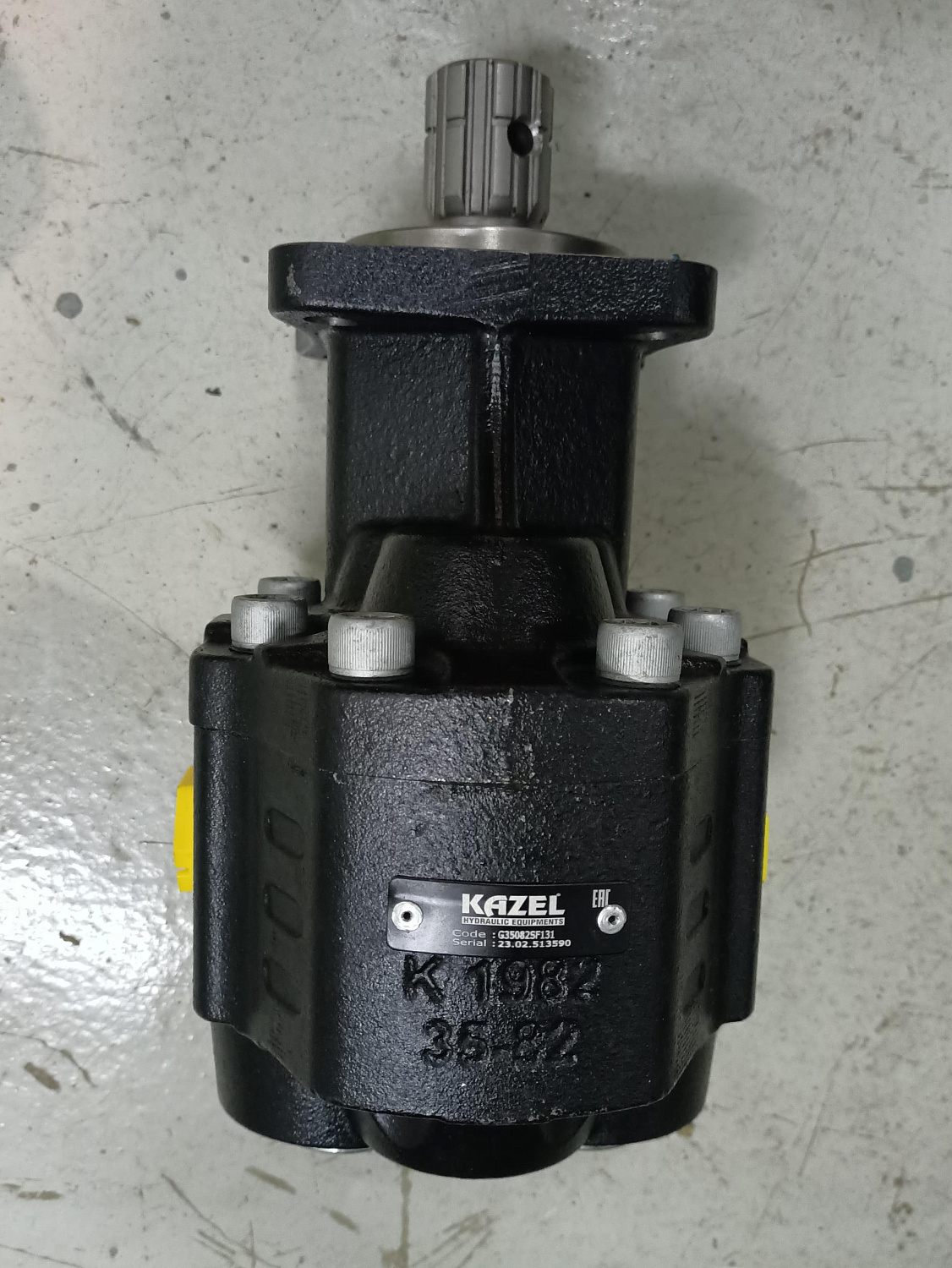 насос шестеренчатый  ISO EHASS 82 BD -4P